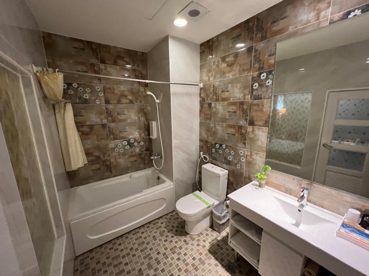 Boston Plus Hotel Τσιάγι Εξωτερικό φωτογραφία